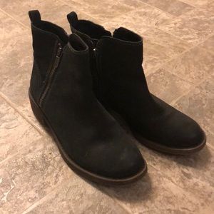 Lucky brand black boots